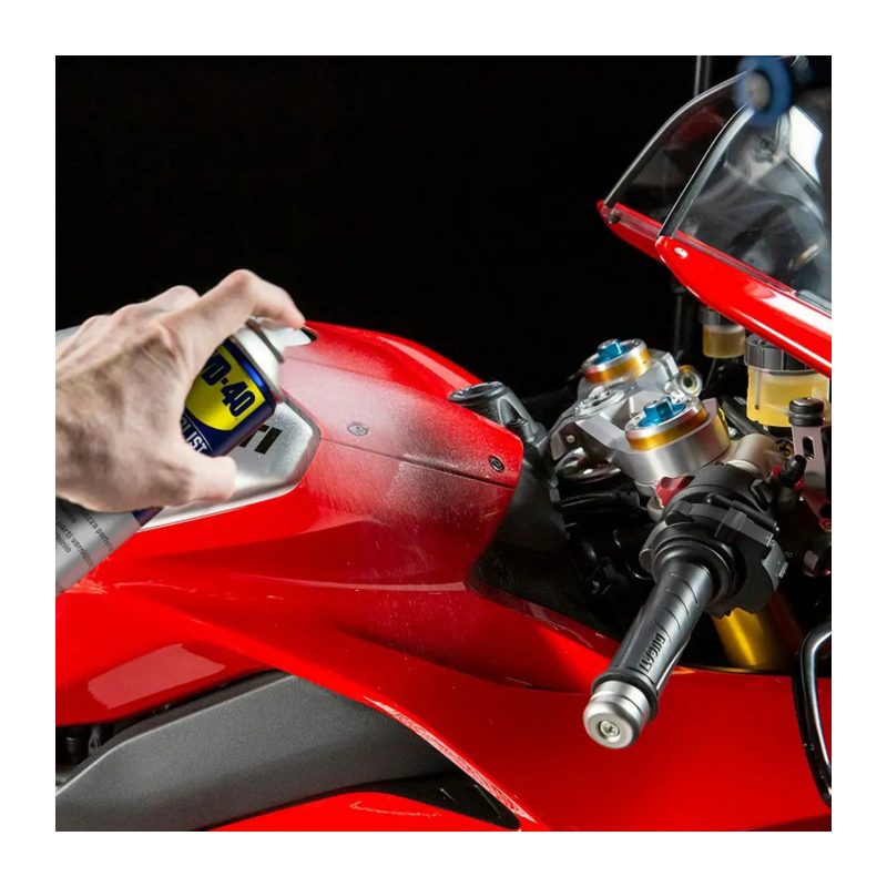 WD40 SPECIALIST MOTO CERA LUCIDANTE