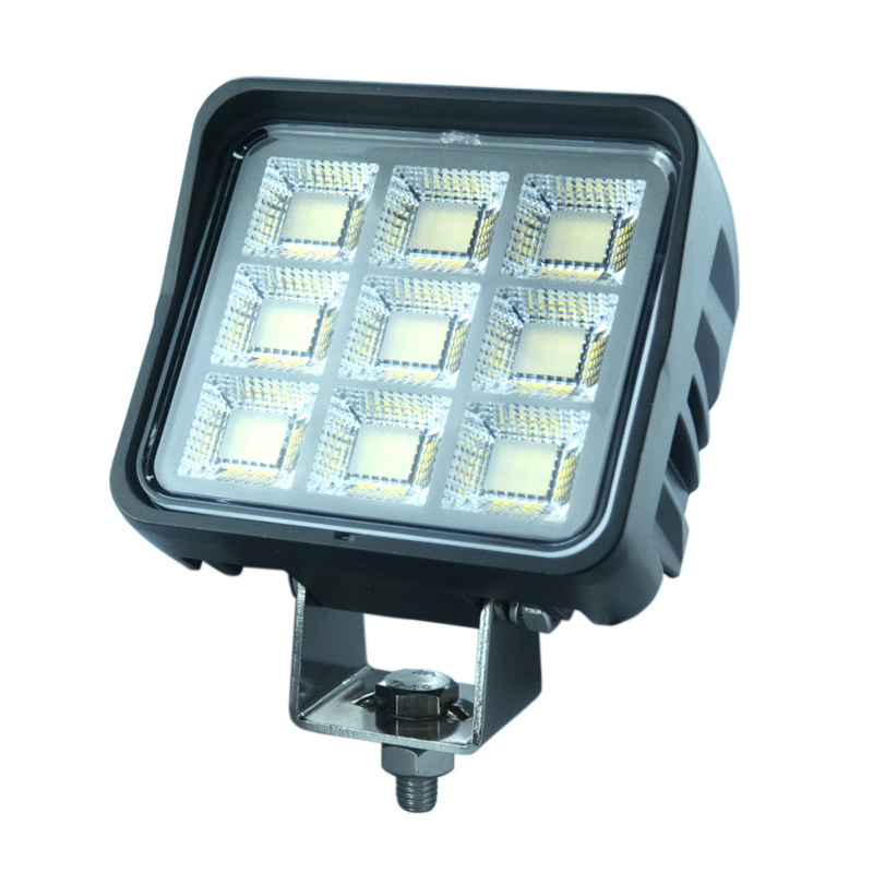 Faro lavoro LED 10-30V DC, 144W, 11520 LM. Fascio di luce ampio, 144 LED