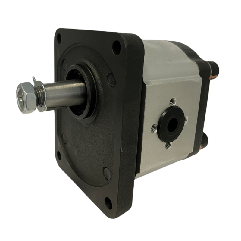 POMPA AD INGRANAGGI GRUPPO 2 DA 8,2cc DESTRA “MODELLO STANDARD” TIPO PLESSEY C18