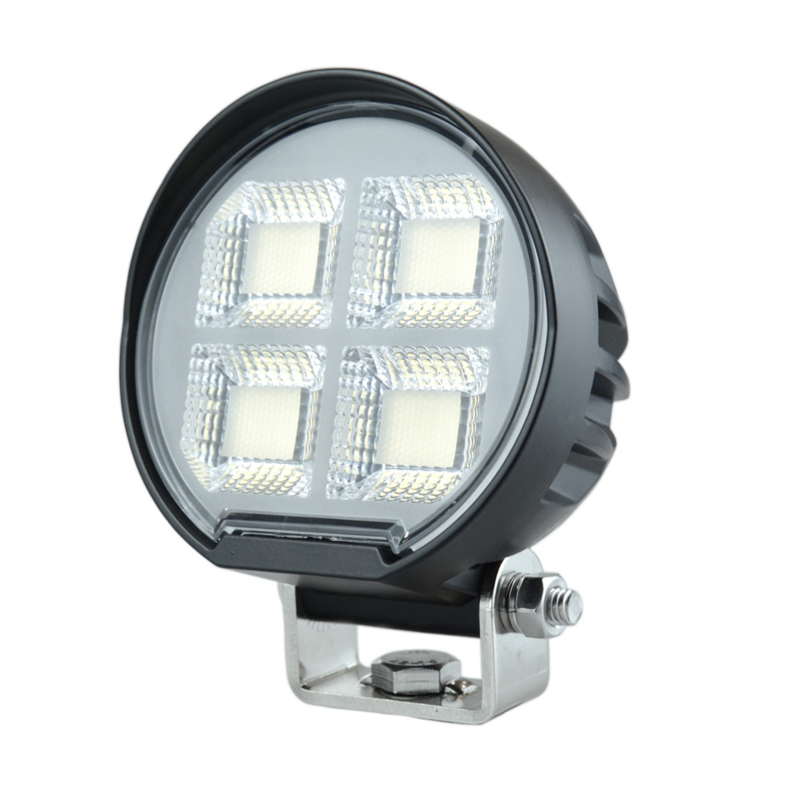 Faro lavoro LED 10-30V DC, 100W, 8000 LM. Fascio di luce ampio, 100 LED