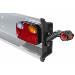 Paraurto fisso  in alluminio 1800 mm con fanali posteriori, luci di ingombro e luce targa 12-24V a LED.